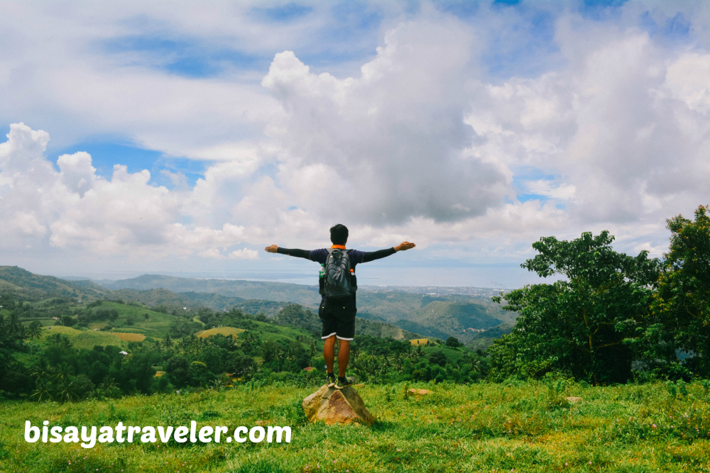 Mount Kalbasaan: Hiking A Scenic Yet Overlooked Trail In Cebu