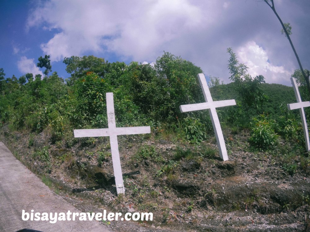 Mount Magdook: The Art of Hiking Without A Plan In Naga, Cebu