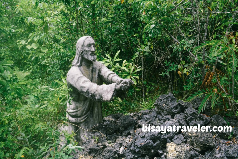 Laposlapos Cave: Venturing Into Carcar’s Magnificent Caverns