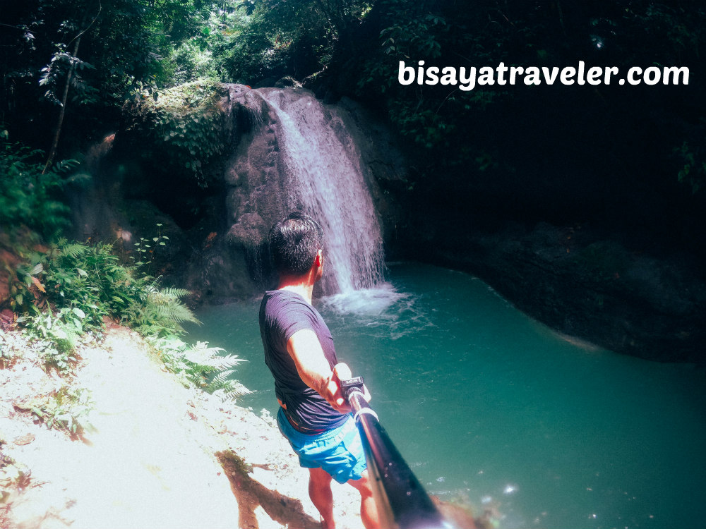 Busagak Falls: Pinamungajan, Cebu’s Refreshing And Irresistible Cascade