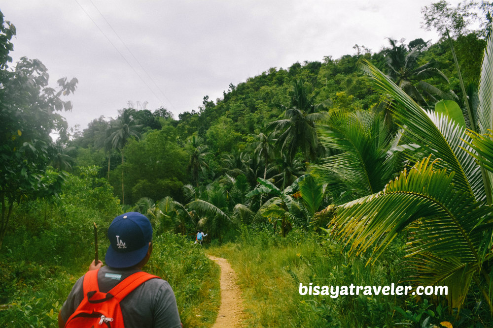 Busagak Falls: Pinamungajan, Cebu’s Refreshing And Irresistible Cascade