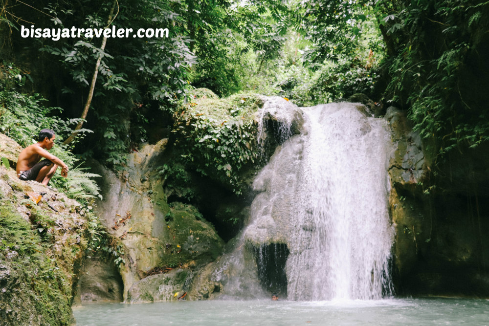 Busagak Falls: Pinamungajan, Cebu’s Refreshing And Irresistible Cascade