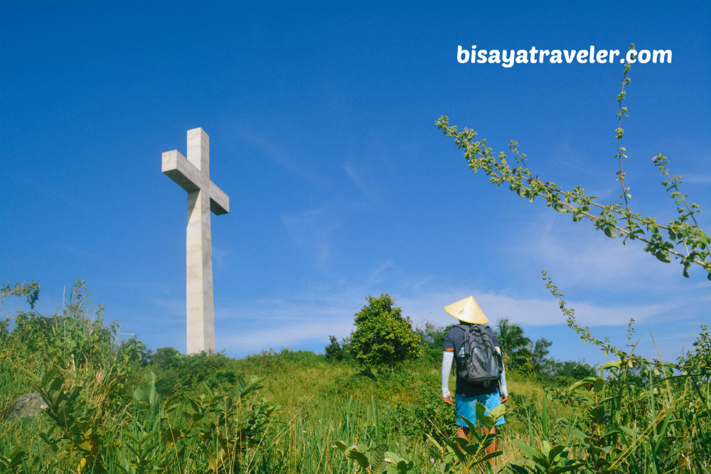 Holy Cross Compostela: The Most Awe-Inspiring Crucifix I’ve Seen In Cebu