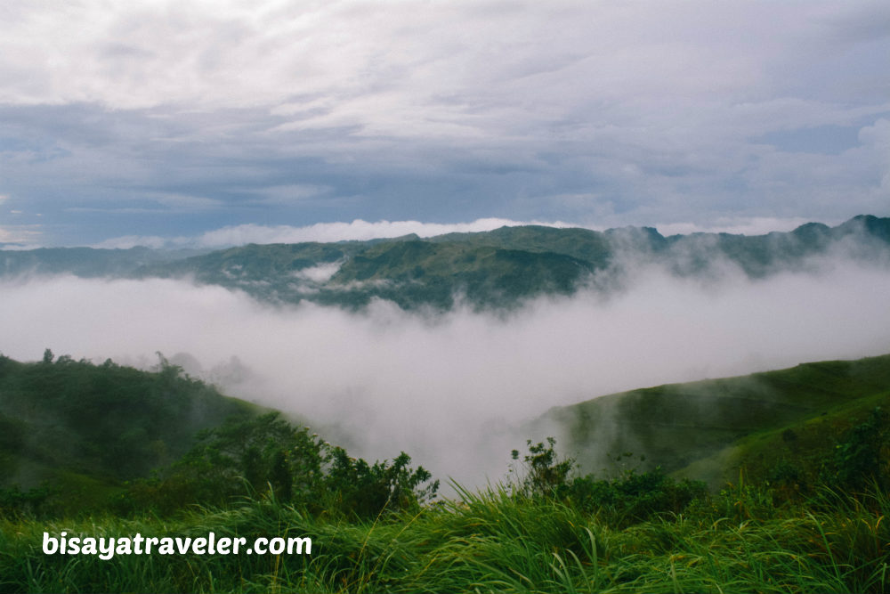 Naga City: Chasing 3 Mountains And Naupa’s Irresistible Sea Of Clouds