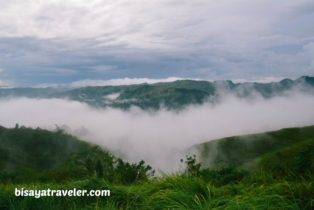 Naga City: Chasing 3 Mountains And Naupa’s Irresistible Sea Of Clouds