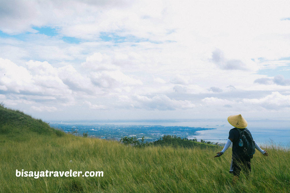 Naga City: Chasing 3 Mountains And Naupa’s Irresistible Sea Of Clouds