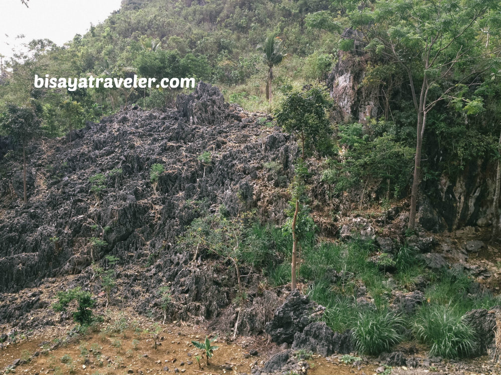 Lantawan Cliff: Venturing Into An Undiscovered Jaw-dropping Wonder