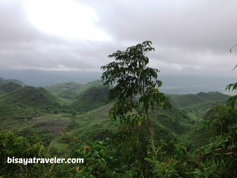 Lantawan Cliff: Venturing Into An Undiscovered Jaw-dropping Wonder