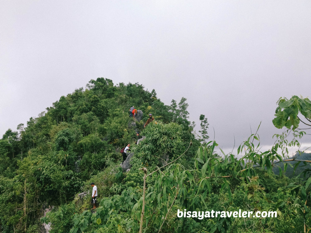 Lantawan Cliff: Venturing Into An Undiscovered Jaw-dropping Wonder