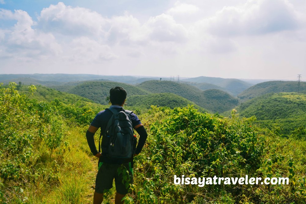 Lataban Hills: Liloan, Cebu’s Instagrammable Chocolate Hills Lookalike