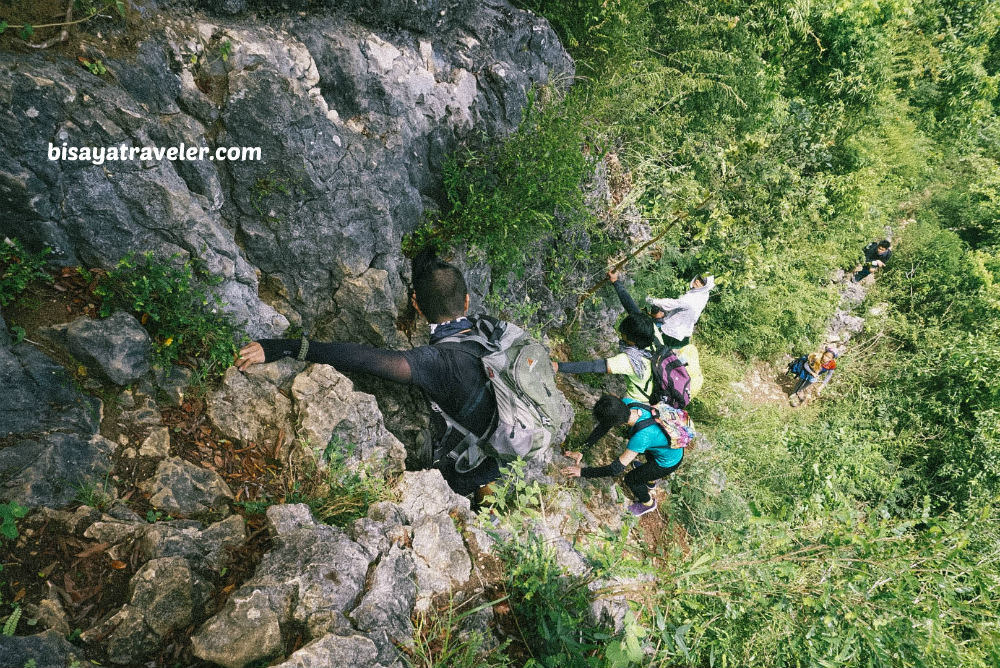 Mayana Peak And Batogag Banog: An Intrepid Hiker’s Utopia