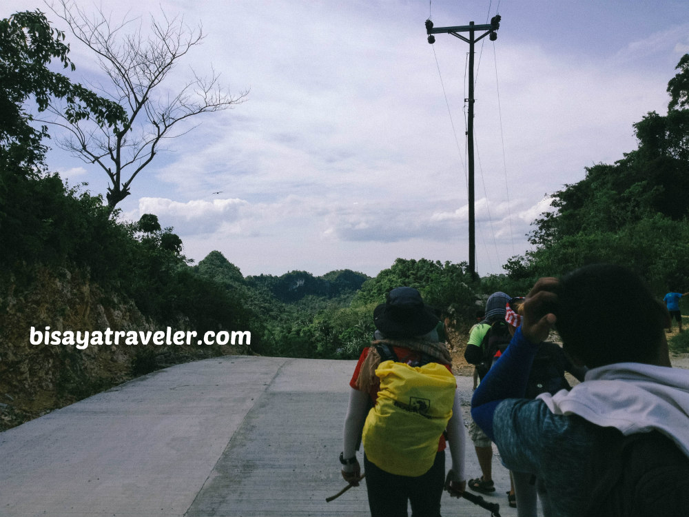 Mayana Peak And Batogag Banog: An Intrepid Hiker’s Utopia