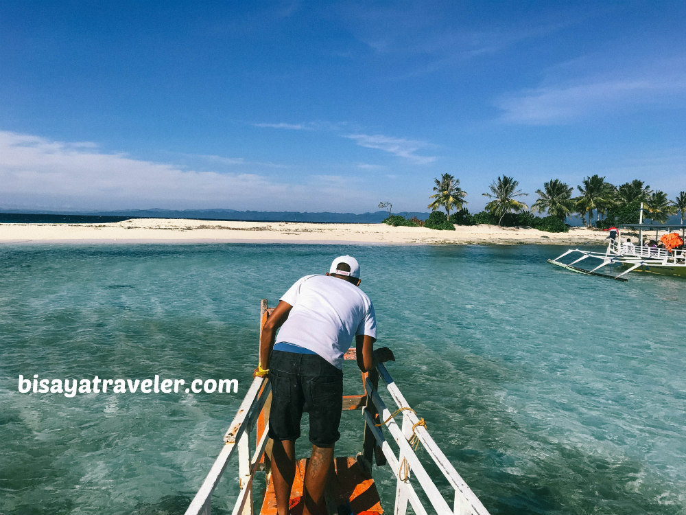 Britania Islands, Surigao: Resisting The Tempting Shades Of Blue 