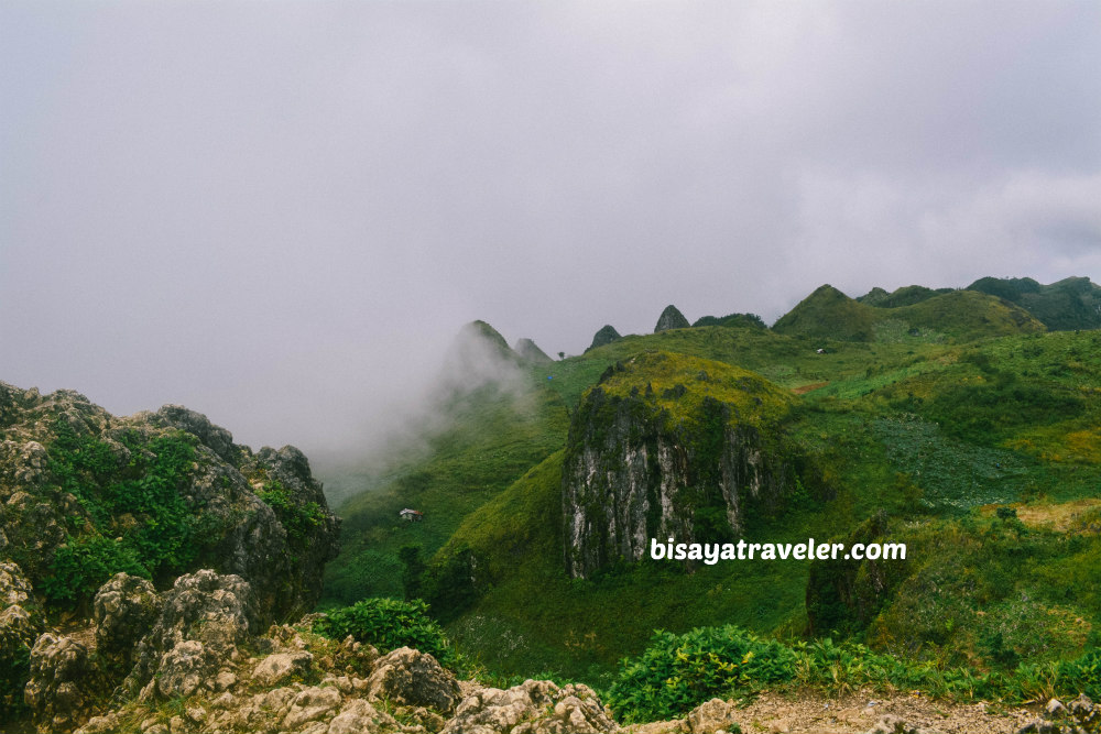 The Picture-Perfect 8-hour Kandungaw To Lugsangan Peak Traverse