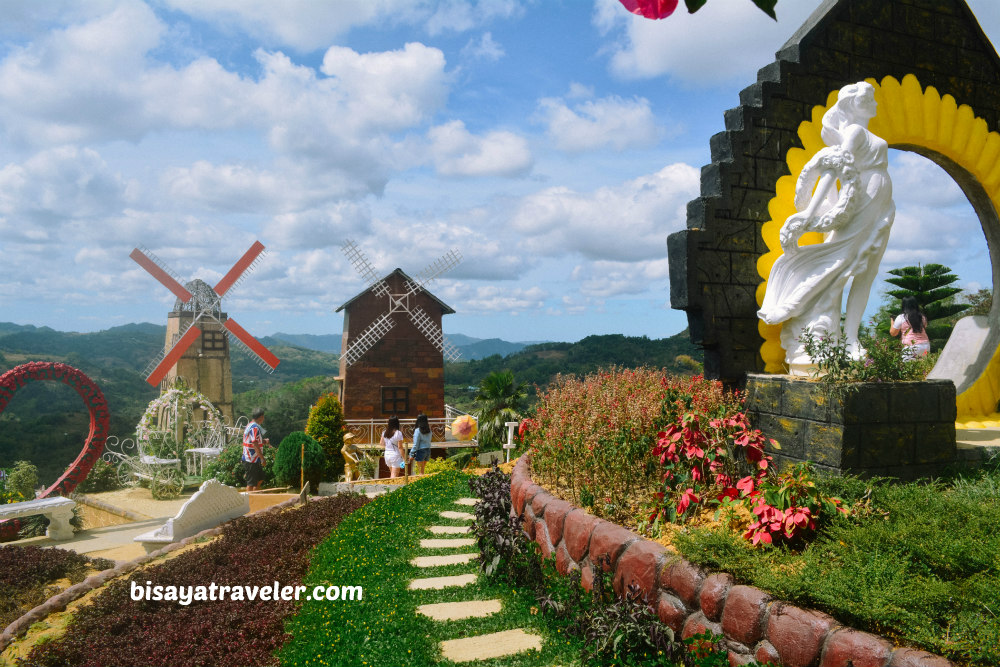 Sirao Garden: Photogenic And Perpetually Evolving Cebu Attractions 